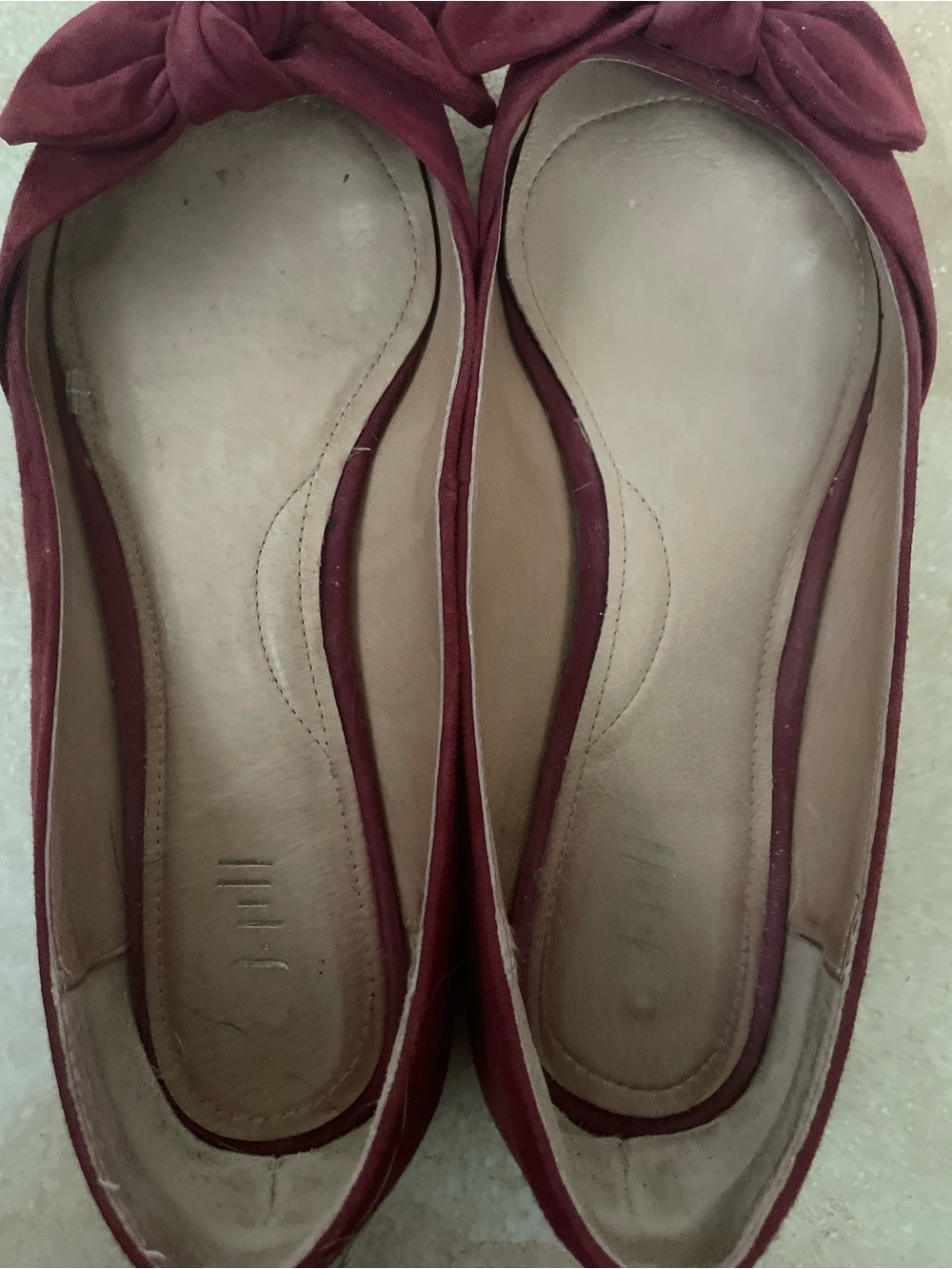 J.Jill maroon burgundy pointy toe slip on flats bow detail; size 8 - Picture 3 of 5